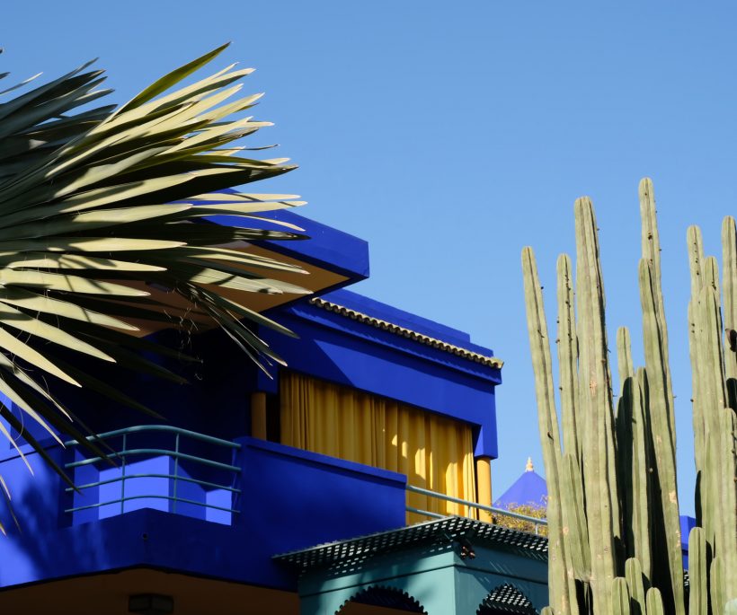 Inspiratie: zo gebruik je het ‘Majorelle’ blauw in je interieur