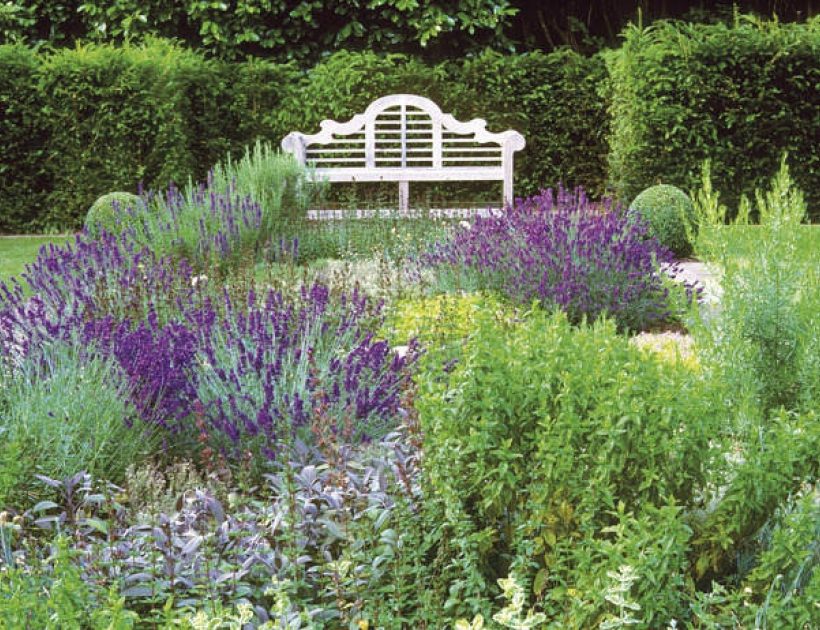 De tuinbank, romantisch rolmodel van alle tijden