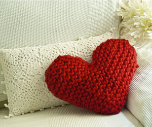 Win vier ‘Happy Cushion’-kits, geschonken door ‘We are Knitters’
