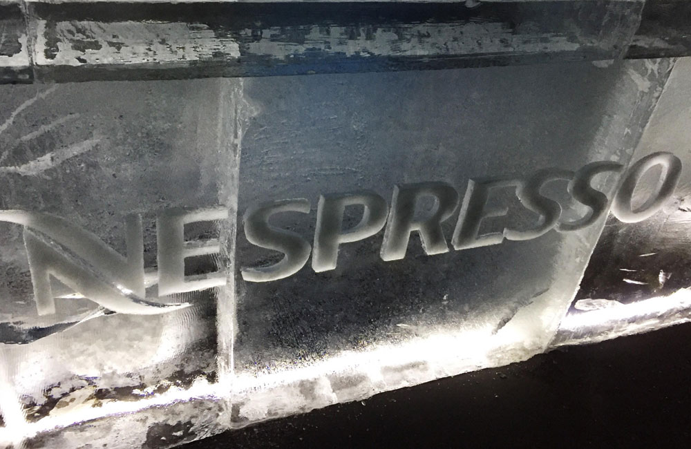 Nieuw: de Nespresso Ice Bar op Flagey