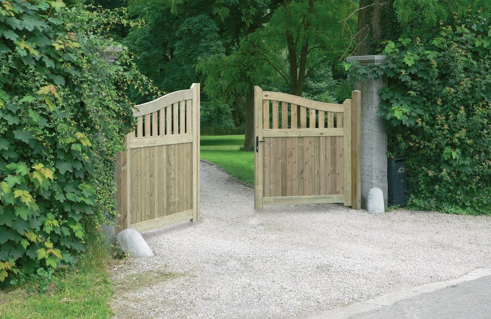 Maak kans op een houten poort en outdoor opbergkist van Kaliwood