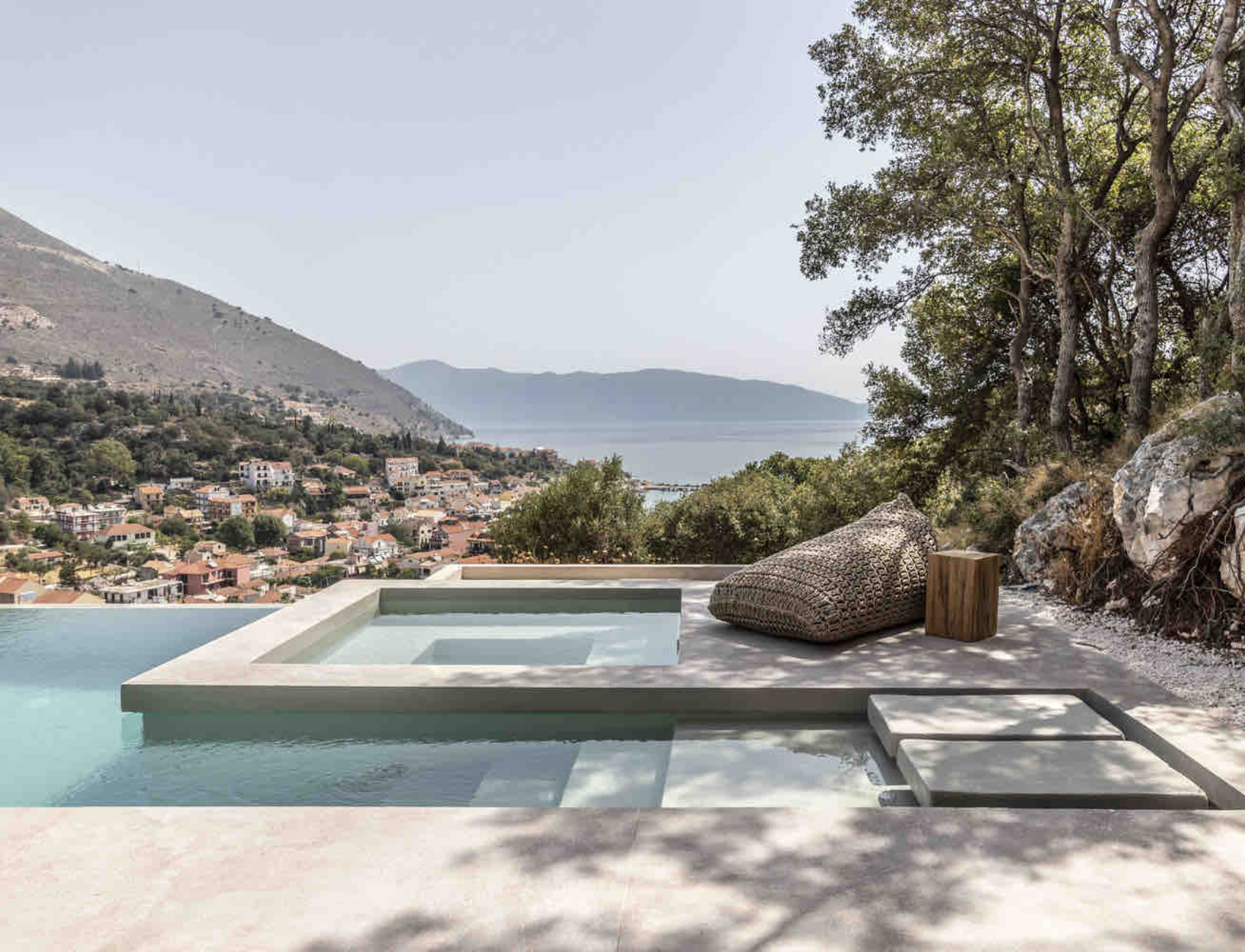 Binnenkijker: een Griekse villa met zicht op zee