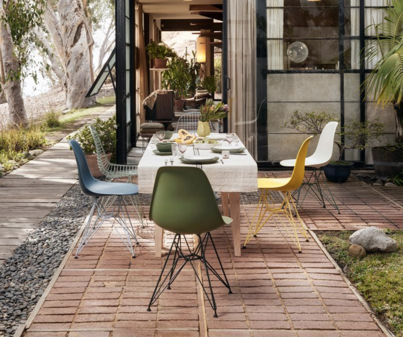 Ken je designicoon: de ‘Eames RE’ stoel