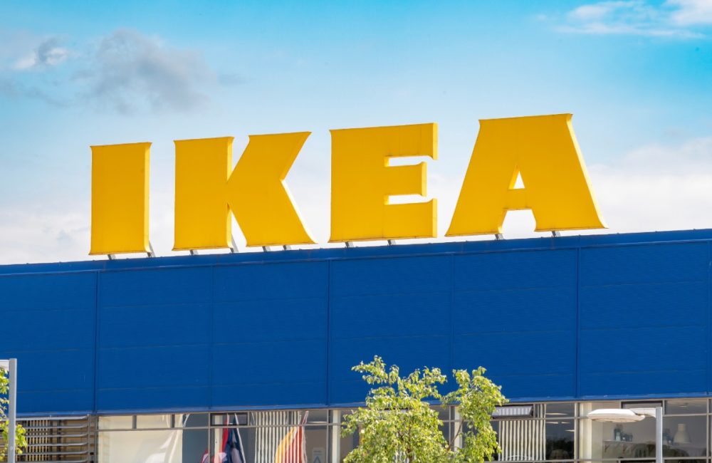 Voor €24 is dit IKEA-accessoire een echte hit voor het decoreren van je lentetafel: slingers, bloemen… hang er stijlvol op wat je wilt!