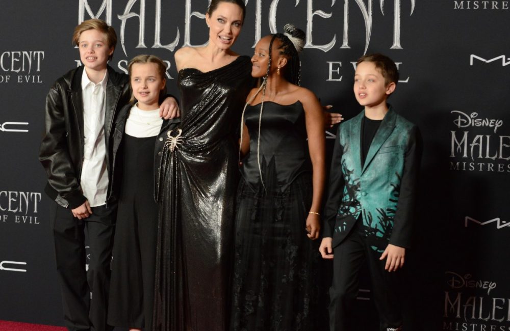 De zoon van Angelina Jolie verhuist naar zijn geheime appartement in New York, een toevluchtsoord voor haar zes kinderen