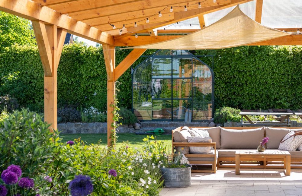 Transformeer uw balkon of terras in een echte leefruimte met deze zomertips