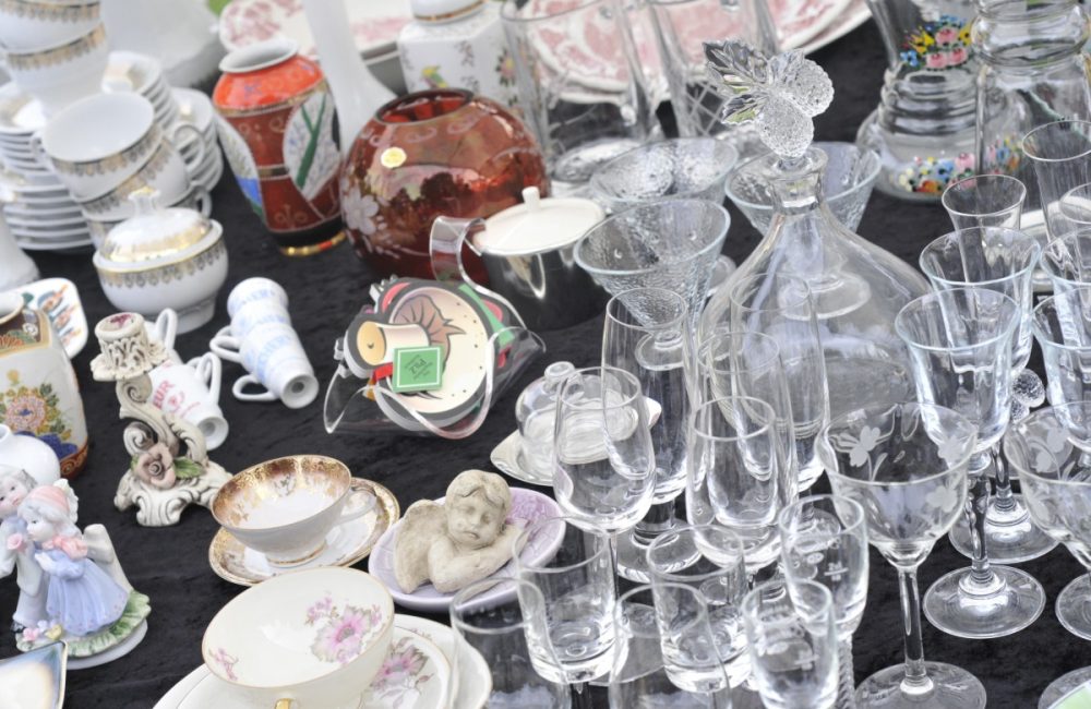 Deze alledaagse voorwerpen gevonden op een garageverkoop kunnen een klein fortuin waard zijn