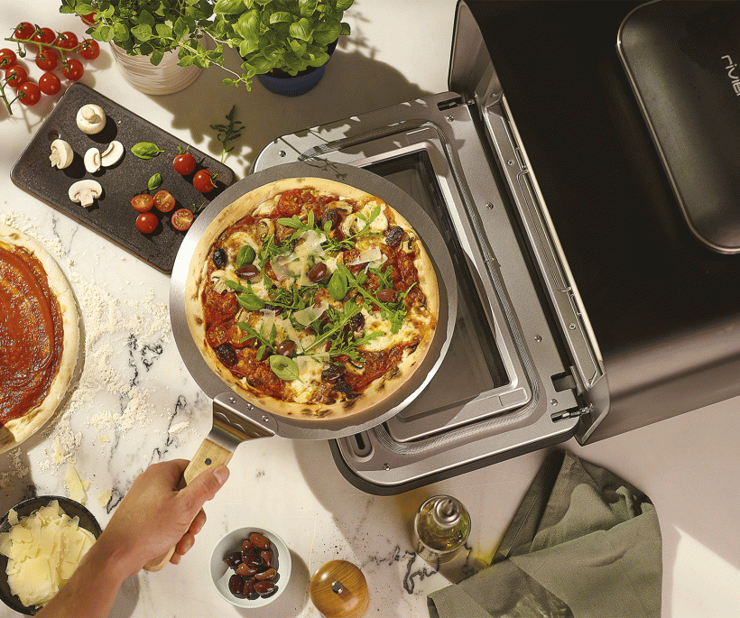 Win een elektrische pizzaoven ter waarde van 299,99 euro aangeboden door riviera&bar